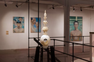 'tower of Entrotopia' sculpture by Seppe De Roo, shown at ‘Welcome to the Age of Chaos, Entrotopia’ expo.